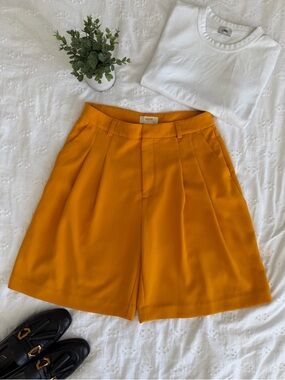 Maeve by Anthropologie Pleated Bermuda Shorts – Size 4